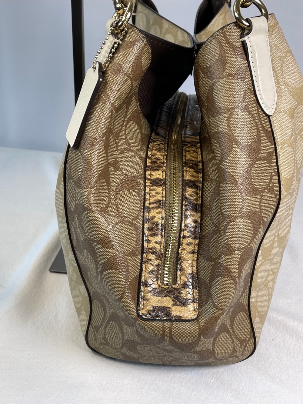 Coach A2079-2313 Hallie Signature Canvas Shoulder Tote Chalk Multi Snake Trim - Picture 6 of 10